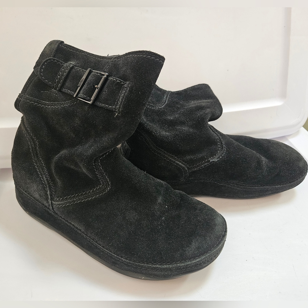 FitFlop Shorty Black Suede Ankle Boots Sz 8